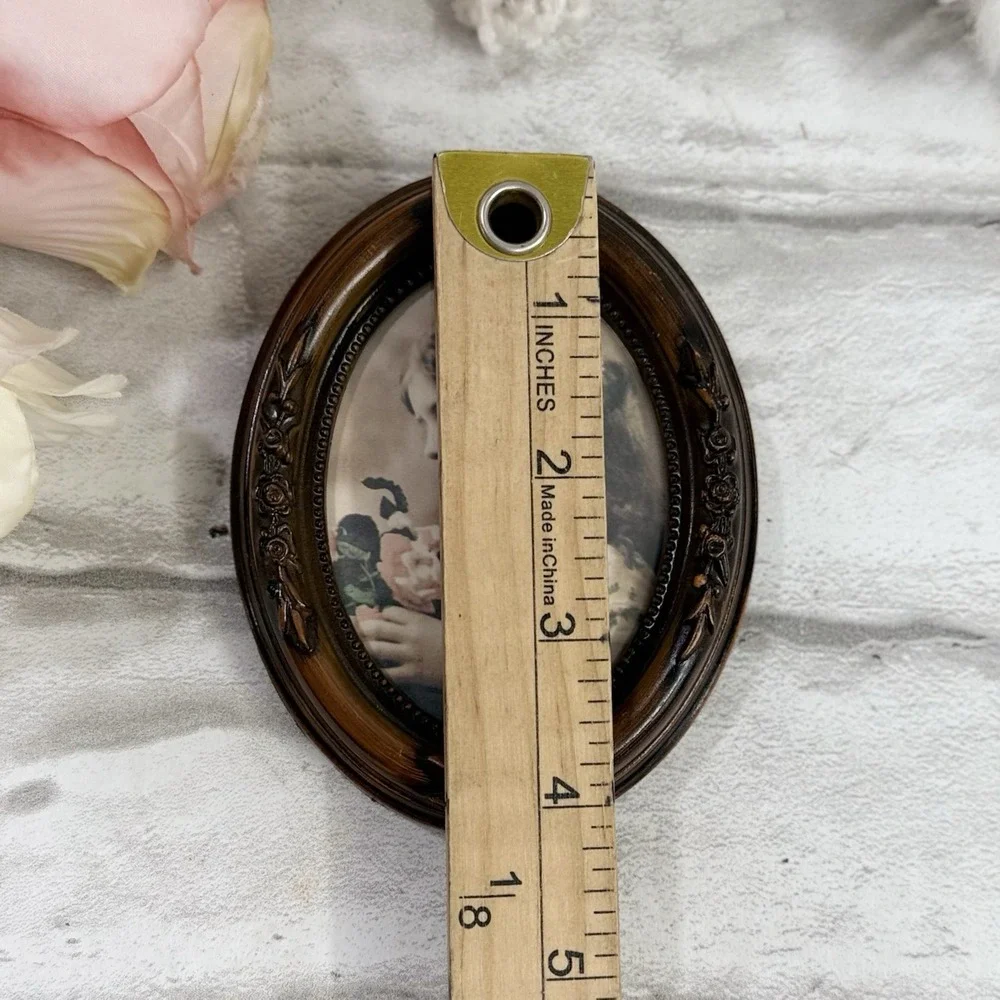 Vtg Victorian Style Ornate Faux Wood Picture Frames Set Of 5 Matching Frames NEW